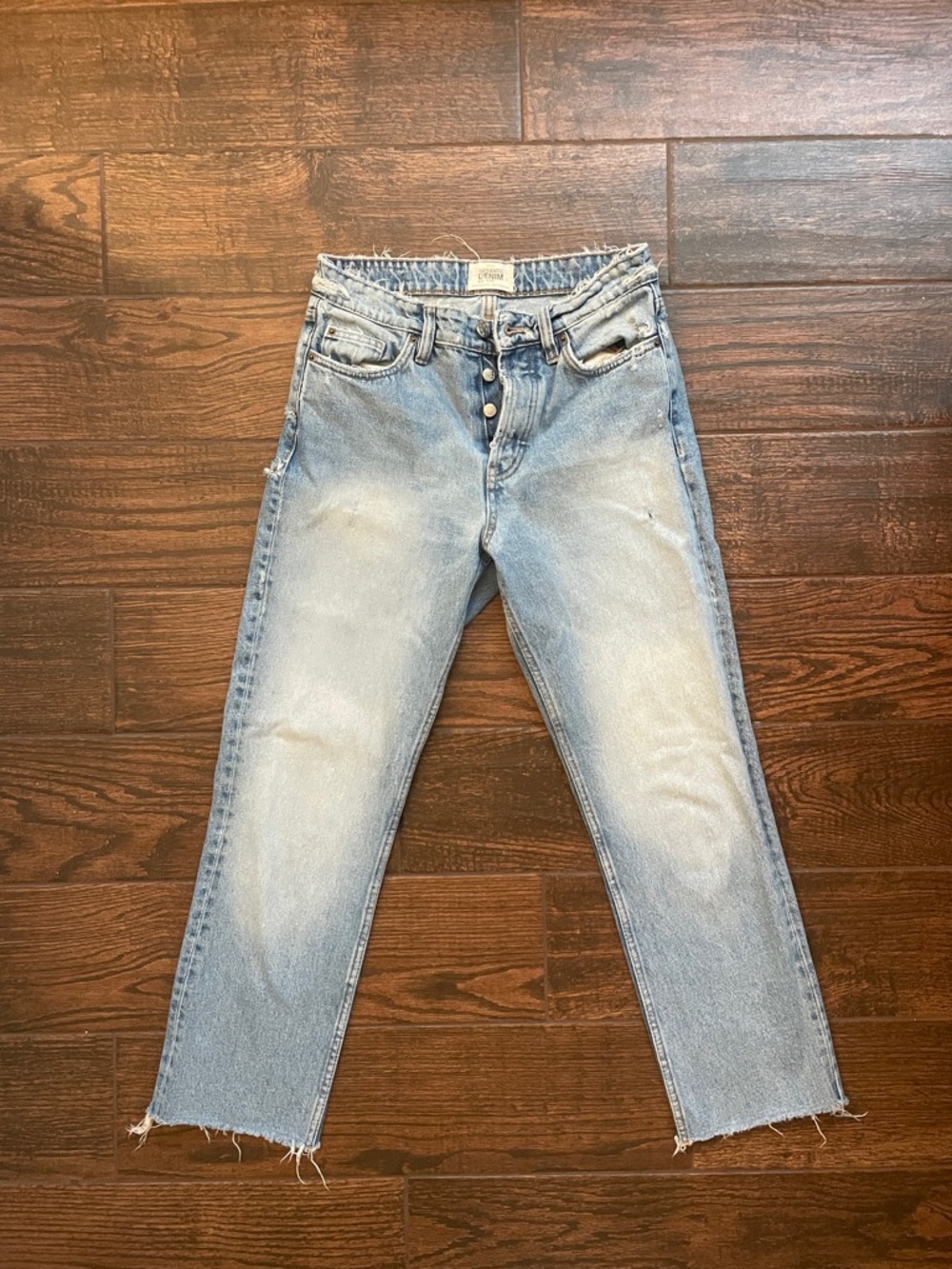 Light Wash Womens Jeans - Casual Straight Fit